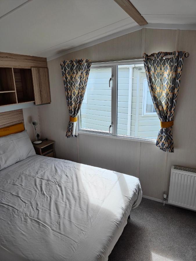 J6 Static Caravan, Fairway Holiday Park Sandown Exterior photo