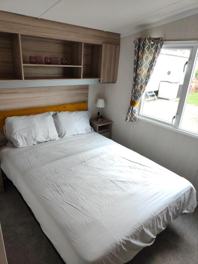 J6 Static Caravan, Fairway Holiday Park Sandown Exterior photo