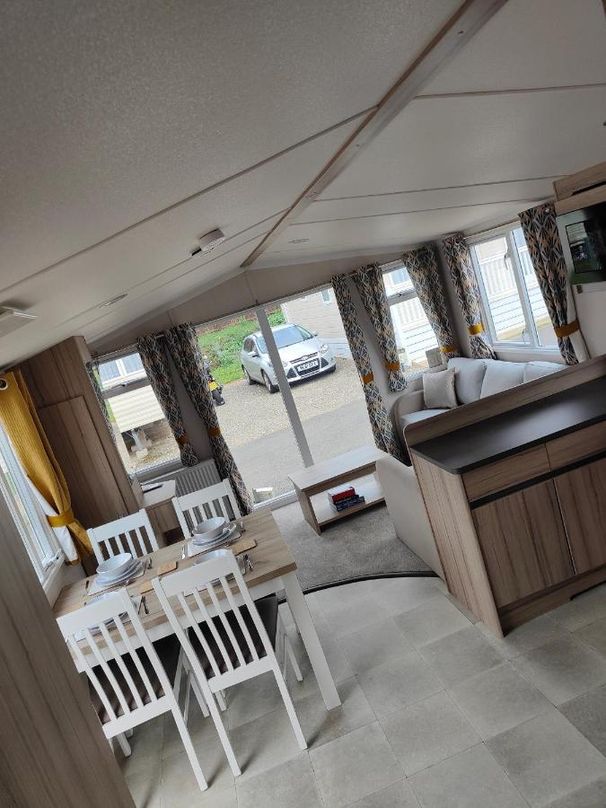 J6 Static Caravan, Fairway Holiday Park Sandown Exterior photo